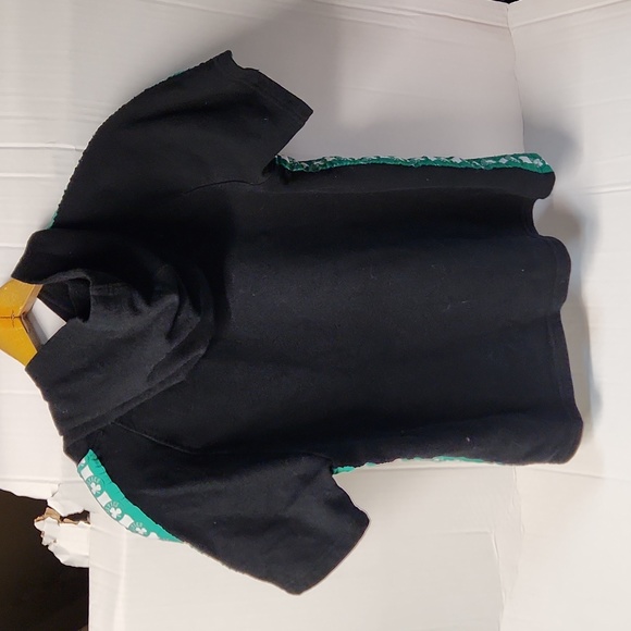 NBA Boston Celtics Basketball Boys sz L (14/16) short sleeve Sweatshirt w/hoodie - Picture 5 of 6